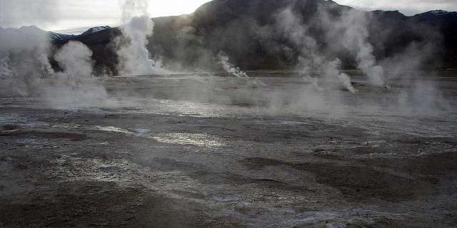El Tatio Gayzeri